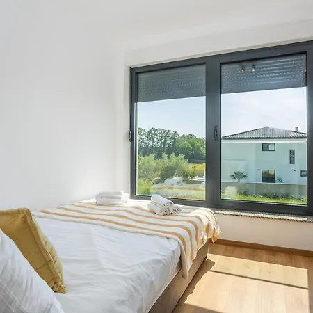 Larus By Interhome Case de vacanță Malinska