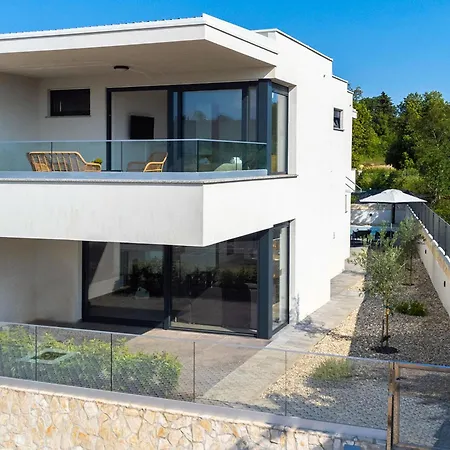 Larus By Interhome Malinska