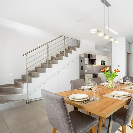 Larus By Interhome Malinska