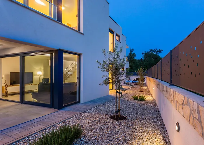 Larus By Interhome Case de vacanță