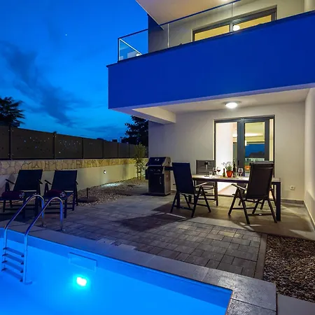 Larus By Interhome Prázdninový dům Malinska