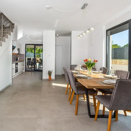 度假居 Larus By Interhome